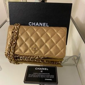 ❤️ SALE BLACK Fri♥️Chanel long quilted WOC❤️